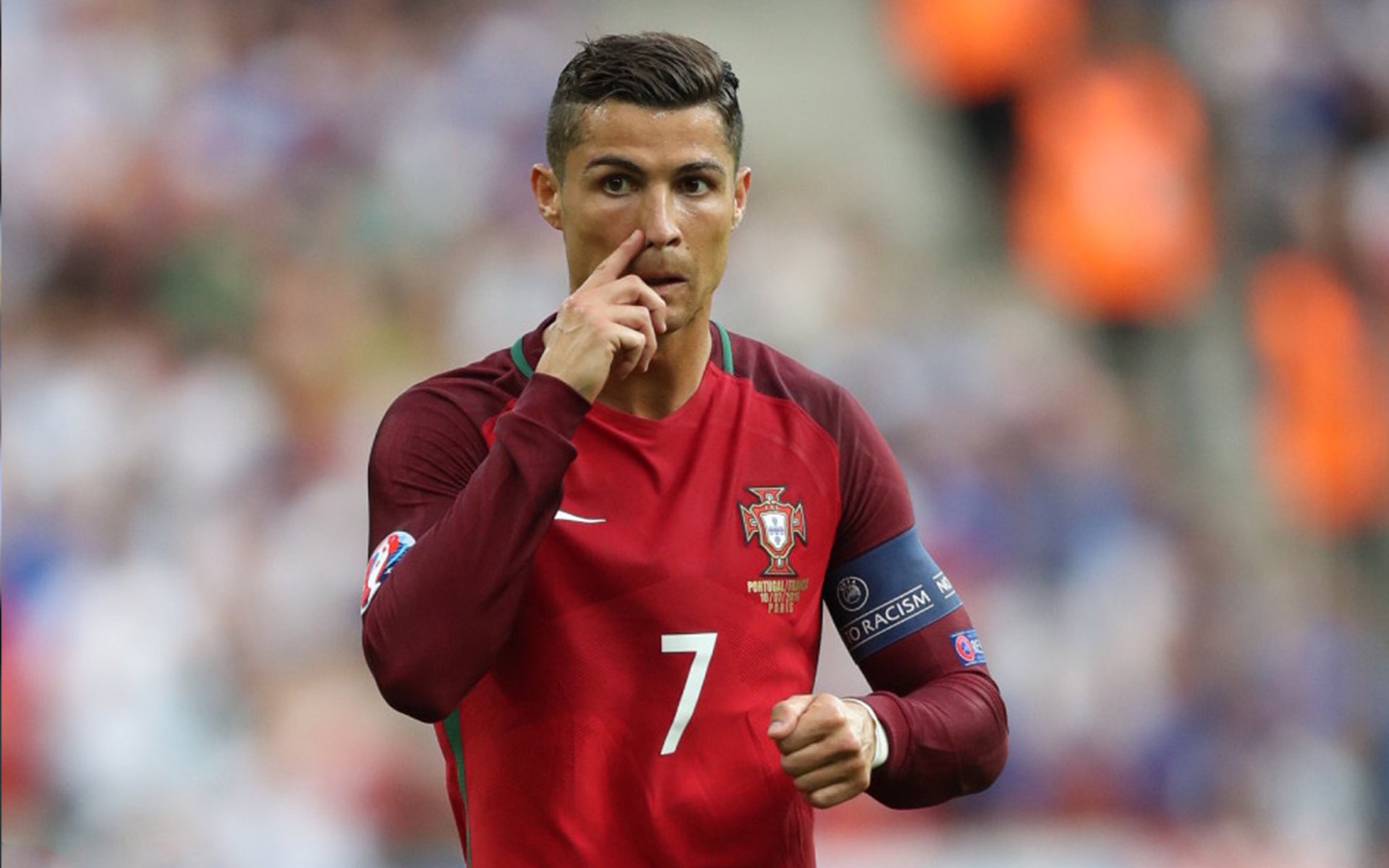 澳大利亚袋鼠队的阵地进攻节奏流畅，不留对手反扑机会，澳大利亚袋鼠集团有限公司